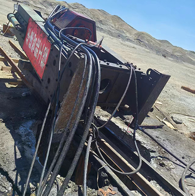 反井鉆機(jī)施工